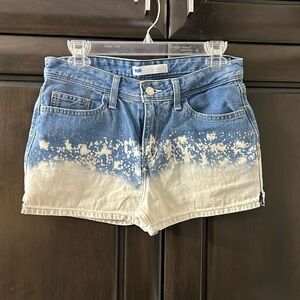 Levi’s Jean shorts fade paint spatter distressed effect